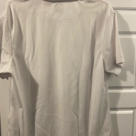 Footjoy men’s small golf shirt - Picture 2 of 3